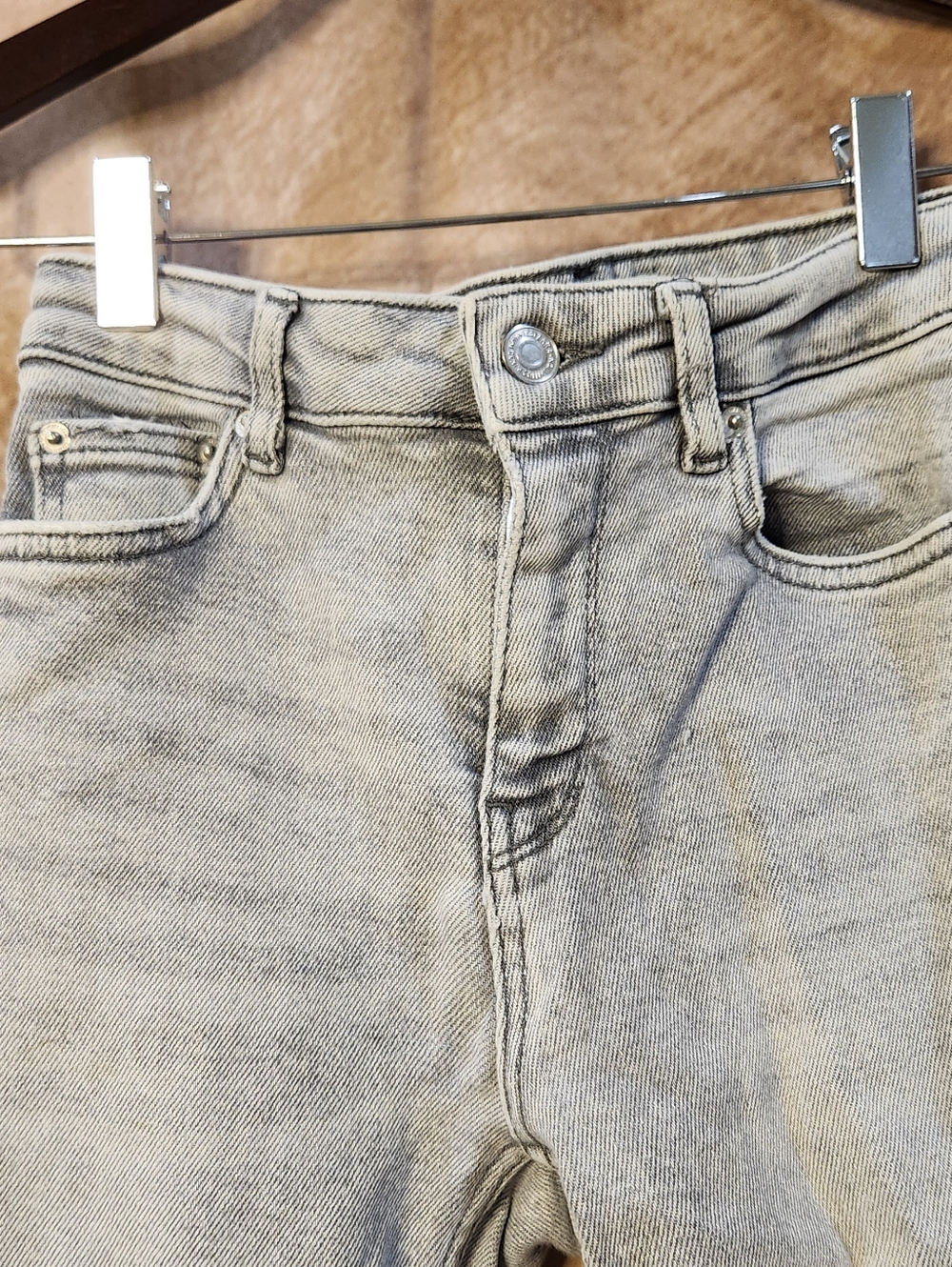 ZARA Light Wash Distressed Skinny Jeans – Size US 2 (EU 34) - Picture 6 of 10